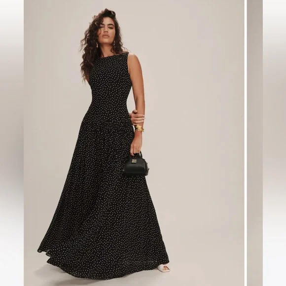 Brand new! Reformation Camella Dress Black - Size 4 - Picture 2 of 7